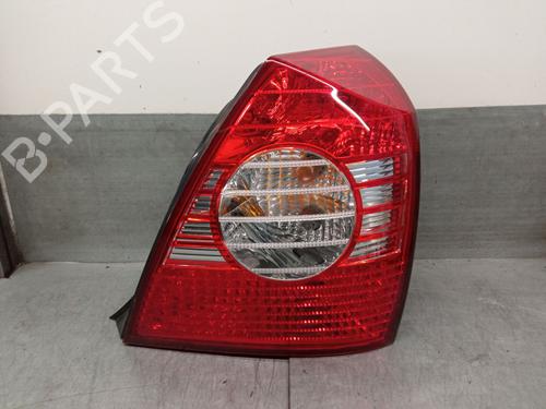 Used Right taillight HYUNDAI ELANTRA III Saloon (XD) 2.0 CRDi (113 hp) 23442537