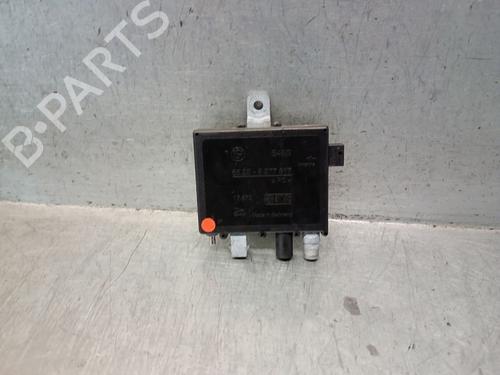 Antenne/Base BMW 3 Touring (E46) 330 d (184 hp) 25911983