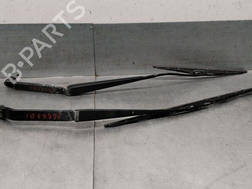 Used Front windshield wiper arm Front windshield wiper arm SUBARU IMPREZA Hatchback (GR, GH, G3) 1.5 F (GH2) (107 hp) 40081229 40081229