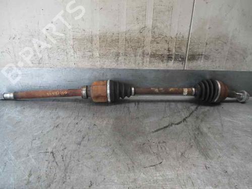 Used Right front driveshaft Right front driveshaft 7513755 7513755