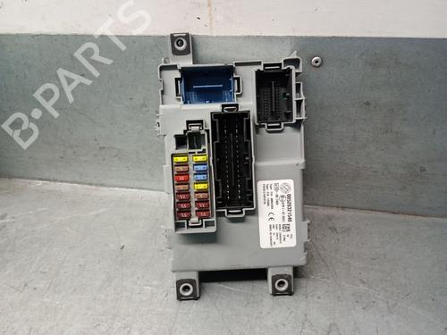 Boîte à Fusibles FIAT DOBLO Cargo (263_) 1.6 D Multijet (263WXD1B, 263WXR1B, 263WXX1B, 263ZXD1B,... (105 hp) 31916879