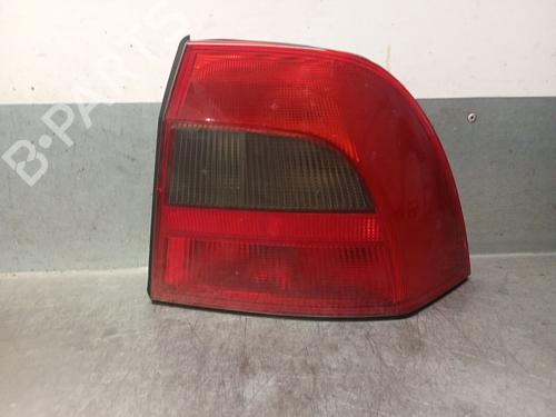 Used Right taillight OPEL VECTRA B (J96) 2.2 i 16V (F19) (147 hp) 27972705