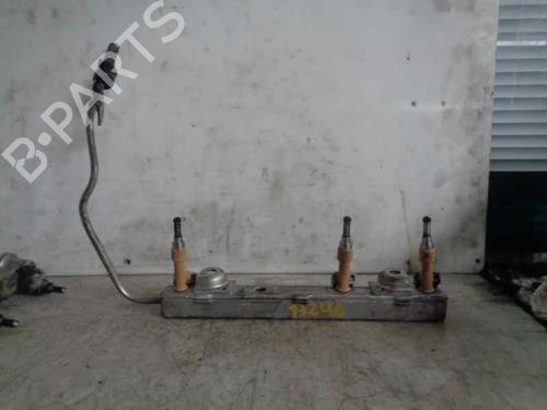Used Injection rail TOYOTA PRIUS (_W3_) 1.8 Hybrid (ZVW30) (136 hp) 7706097