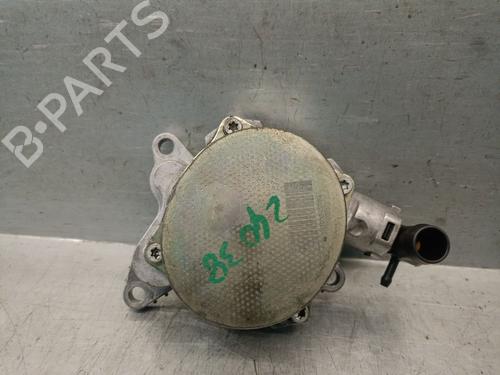 Used Vacuum pump NISSAN QASHQAI I (J10, NJ10) 2.0 dCi (150 hp) 31114943
