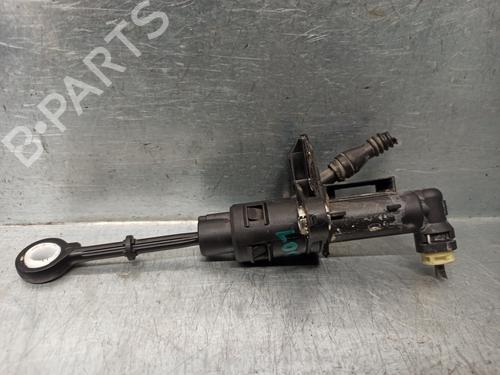 Used Clutch slave cylinder SEAT IBIZA V (KJ1, KJG) 1.0 TSI (95 hp) 20263573