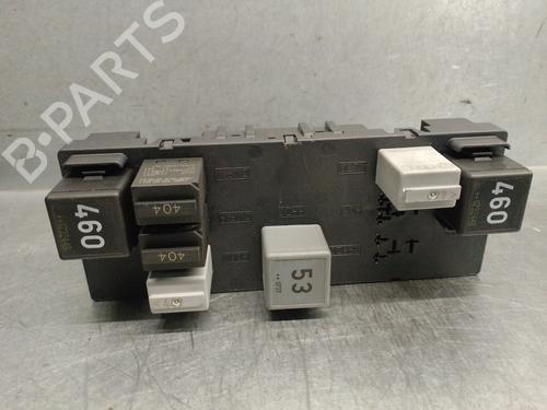 Fuse box VW TOURAN (1T1, 1T2) 2.0 TDI | BP31601547E1