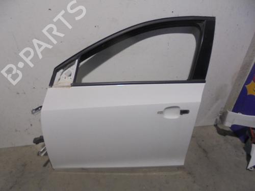 Used Left front door CHEVROLET CRUZE (J300) 1.7 D (131 hp) 9713763