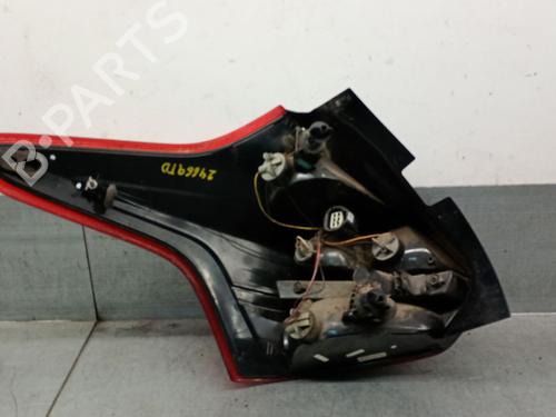 Right taillight FORD FOCUS III 1.6 TDCi | BP32329594C35