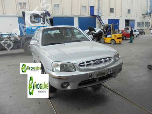 Right front fog light HYUNDAI ACCENT II (LC) 1.3 | BP2063254C31 