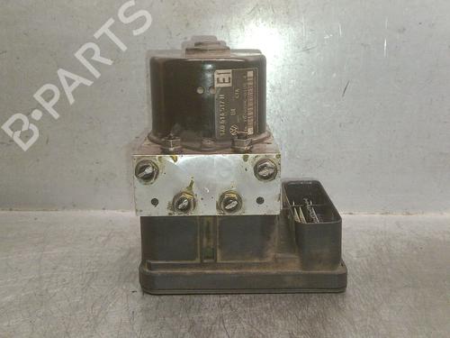 Used ABS pump SKODA OCTAVIA II (1Z3) 1.9 TDI (105 hp) 22722247