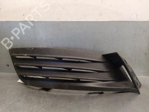 grille-renault-megane-iv-hatchback-b9amn_-2015-31757058 main image