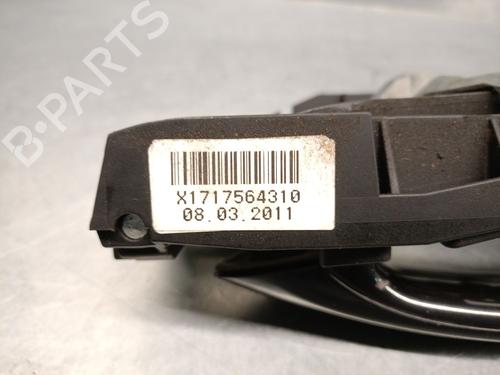 Front left exterior door handle BMW 5 Touring (F11) 520 d | BP22273238C128 