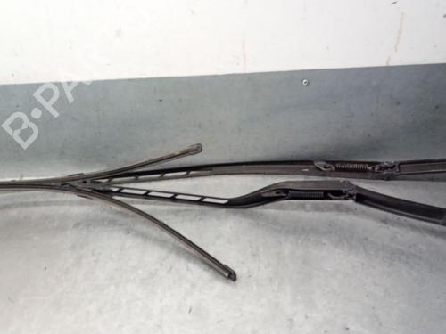 Used Front windshield wiper arm AUDI A3 (8P1) 1.9 TDI (105 hp) 27548440