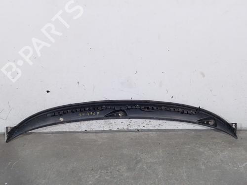 Griglia sotto parabrezza SKODA FELICIA I Estate (6U5) 1.6 (75 hp) 31991192