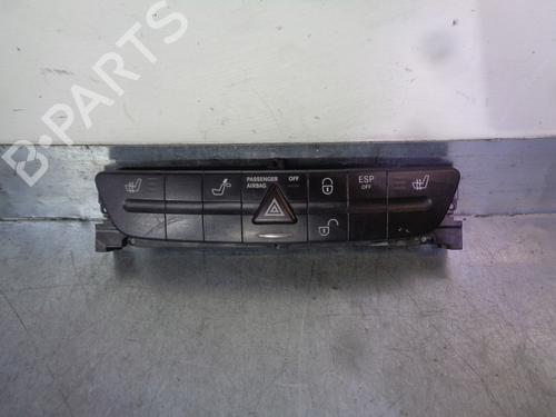 Used Switch MERCEDES-BENZ E-CLASS (W211) [2002-2009]  17462039