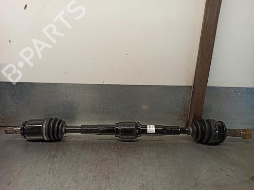 Used Right front driveshaft NISSAN PRIMERA (P10) 1.6 (90 hp) 13025598