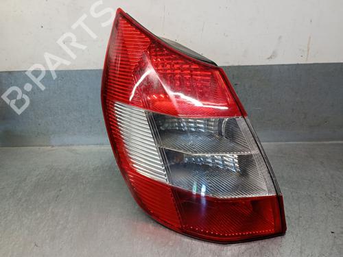 Used Left taillight RENAULT GRAND SCÉNIC II (JM0/1_) 1.5 dCi (JM1E) (106 hp) 26614543