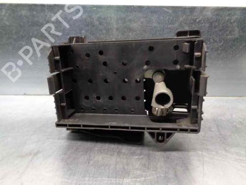 Fuse box OPEL ASTRA J Saloon  | BP12188249E1 