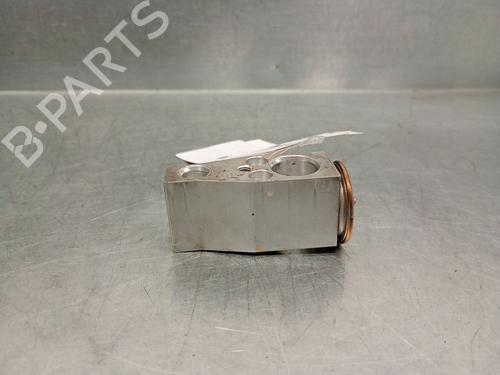 Used Electronic sensor MITSUBISHI OUTLANDER III (GG_W, GF_W, ZJ, ZL, ZK) Plug-in Hybrid (GG2W) (200 hp) 29305737