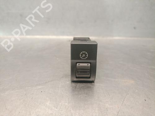 Kombi Kontakt / Stilkkontakt Kombi Kontakt / Stilkkontakt 38784606 38784606