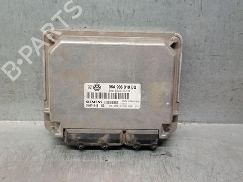 engine-control-unit-ecu-vw-golf-iv-1j1-1997-1998-1999-2000-2001-2002-2003-2004-2005-2006-2007-2008-30830301 main image