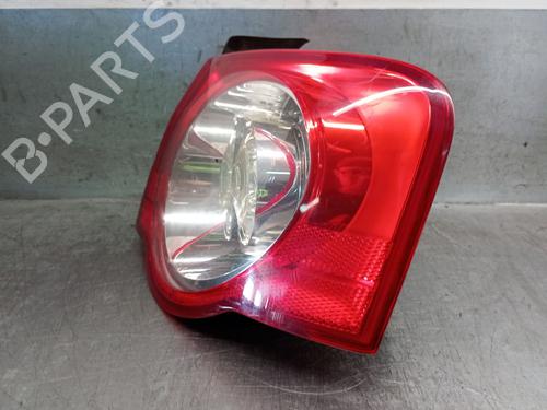 Right taillight VW PASSAT B6 (3C2) 2.0 TDI | BP27442053C35 