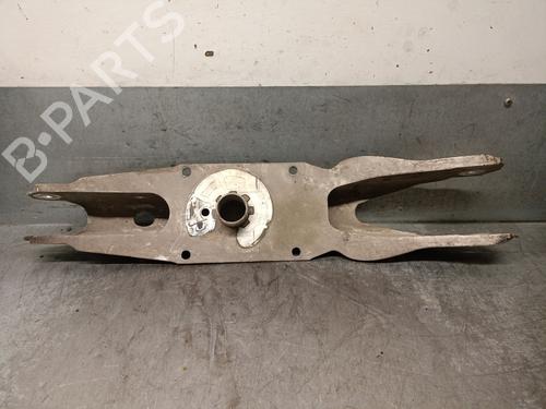 Left rear suspension arm MERCEDES-BENZ GLA (H247) GLA 200 d 4-matic (247.713) | BP25711718M14 