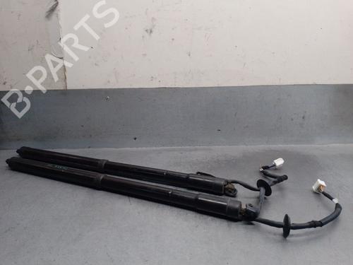 Gasdæmper bagklap NISSAN X-TRAIL III (T32_, T32R, T32RR) 1.6 dCi (T32) (130 hp) 32289484