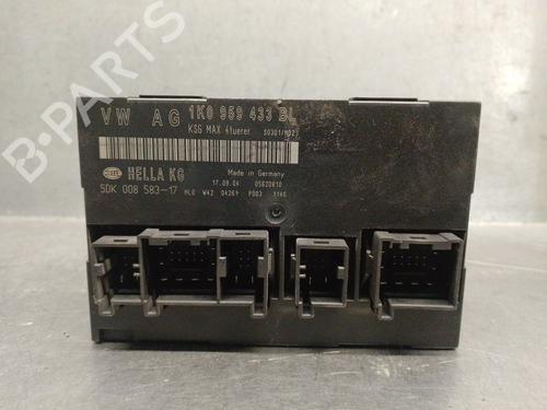 electronic-module-vw-touran-1t1-1t2-2003-2004-2005-2006-2007-2008-2009-2010-2011-31666085 main image