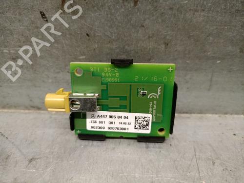 Used Antenna/Base Antenna/Base MERCEDES-BENZ V-CLASS (W447) V 250 CDI / d (447.811, 447.813, 447.815) (190 hp) 36115128 36115128