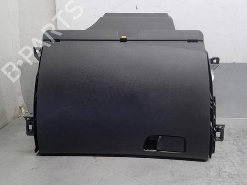 Handskerum RENAULT MEGANE IV Hatchback (B9A/M/N_) [2015-2025]  17168417