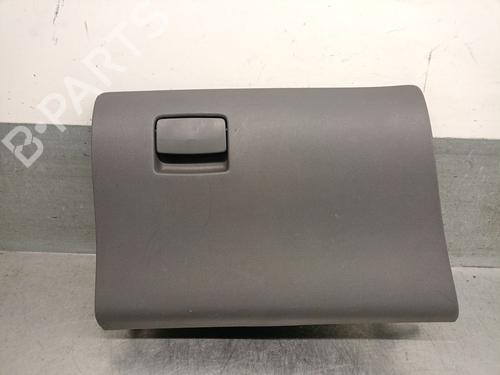 Handskerum SEAT CORDOBA (6L2) 1.4 16V (100 hp) 31131578