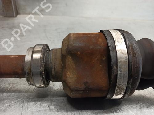 Right front driveshaft PEUGEOT 5008 (0U_, 0E_) 1.6 HDi | BP16865858M39 