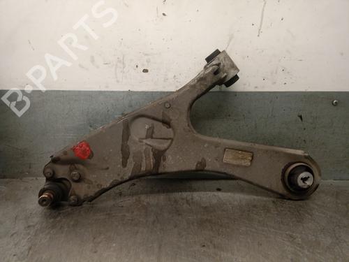 Used Left front suspension arm CITROËN C4 III (BA_, BB_, BC_) 1.2 PureTech 130 (BAHNSA, BAHNSB) (130 hp) 27403252
