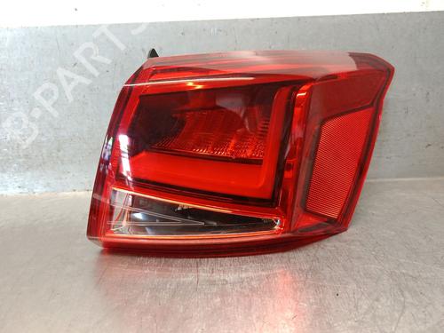 Używane Lampa tylna prawa SEAT ARONA (KJ7, KJP) 1.0 TGi (90 hp) 30279926