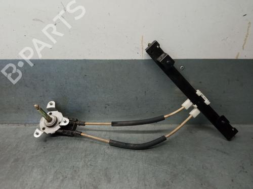 Rudehejsemekanisme venstre bagtil Rudehejsemekanisme venstre bagtil ALFA ROMEO 147 (937_) 1.6 16V T.SPARK ECO (937.AXA1A, 937.BXA1A) (105 hp) 29583758 29583758