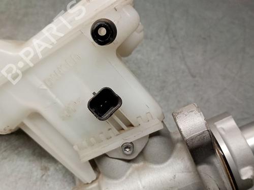 Brake master cylinder CITROËN C5 AIRCROSS (A_) 1.2 PureTech 130 (ARHNSJ) | BP31973916M77