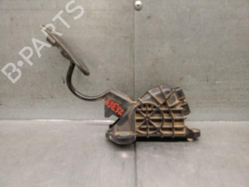 Used Pedal Pedal TOYOTA HILUX VII Pickup (_N1_, _N2_, _N3_) 2.5 D-4D 4WD (KUN25) (144 hp) 34694040 34694040