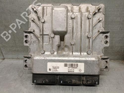 Used Engine control unit (ECU) Engine control unit (ECU) RENAULT MASTER III Van (FV) 2.3 dCi 130 FWD (FV0M, FV0Y, FV0J, FV02, FV03) (130 hp) 33705441 33705441