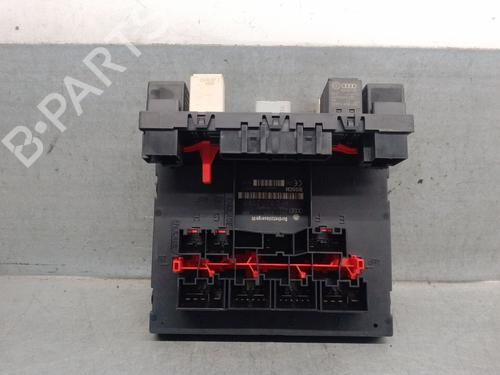 Zekeringkast AUDI A3 (8P1) S3 quattro (265 hp) 26190485