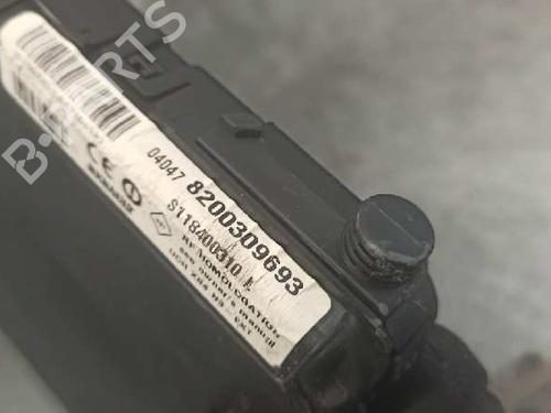 Fuse box RENAULT GRAND SCÉNIC II (JM0/1_) 1.9 dCi (JM0G, JM12, JM1G, JM2C) | BP7568246E1 