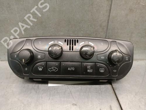 Used Climate control MERCEDES-BENZ C-CLASS (W203) C 220 CDI (203.006, 203.008) (143 hp) 32709954