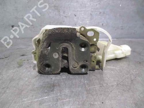 Used Tailgate lock SUZUKI GRAND VITARA II (JT, TE, TD) 1.9 DDiS All-wheel Drive (JT419, TD44, JB419WD, JB419XD,... (129 hp) 6312833