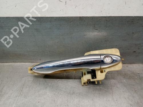 Used Front left exterior door handle KIA SPORTAGE III (SL) 1.7 CRDi (116 hp) 25711050