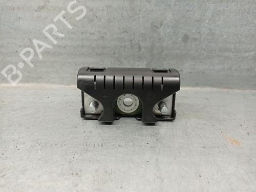 Antenne/Base AUDI A4 B9 (8W2, 8WC) 2.0 TDI quattro (150 hp) 22717231