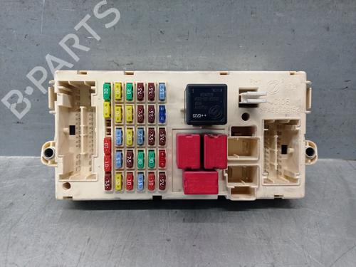 Used Fuse box ALFA ROMEO 159 (939_) 1.9 JTDM 16V (939AXC1B, 939AXC12) (150 hp) 28952194