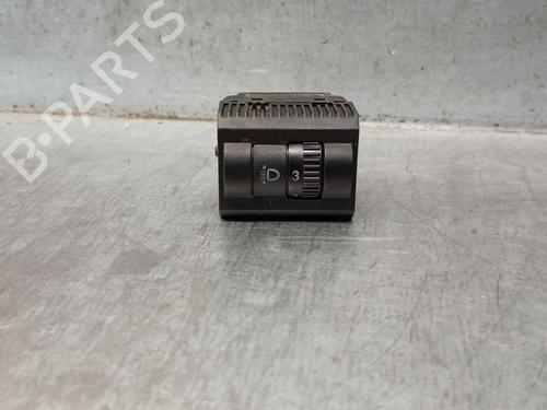 Used Headlight switch SEAT Mii (KF1, KE1) 1.0 (75 hp) 26887693