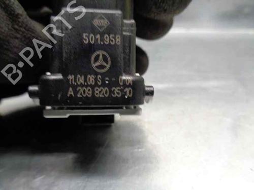 Right rear window switch MERCEDES-BENZ CLK (C209) CLK 200 Kompressor (209.342) | BP7553168I28 