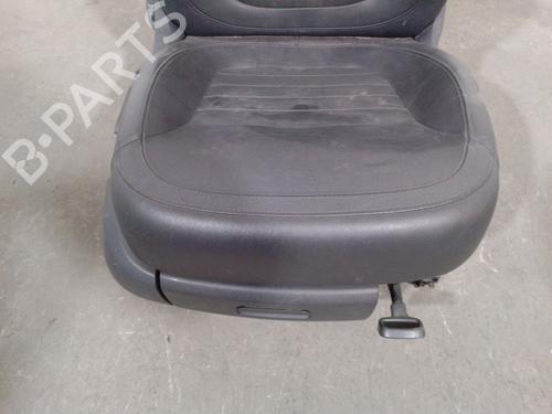 Right front seat SKODA YETI (5L) 2.0 TDI | BP31886301C16
