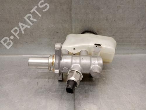 Brake master cylinder INFINITI FX 30d AWD | BP39077701M77 - Image 4
